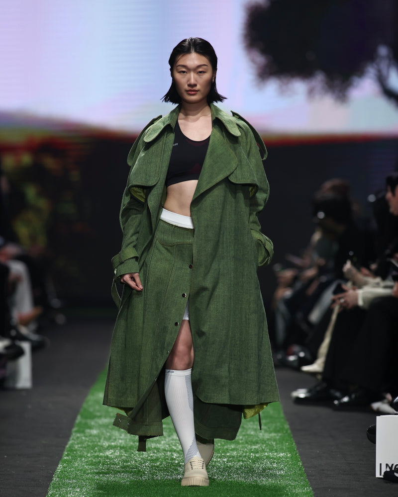 Look 15