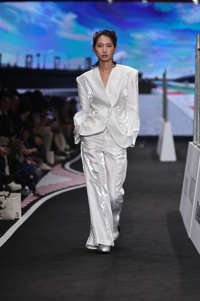 Look 1