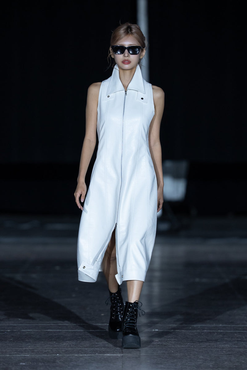 Look 15